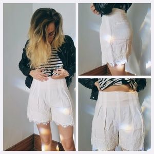 Cool ass Zara high waisted white shorts with lace